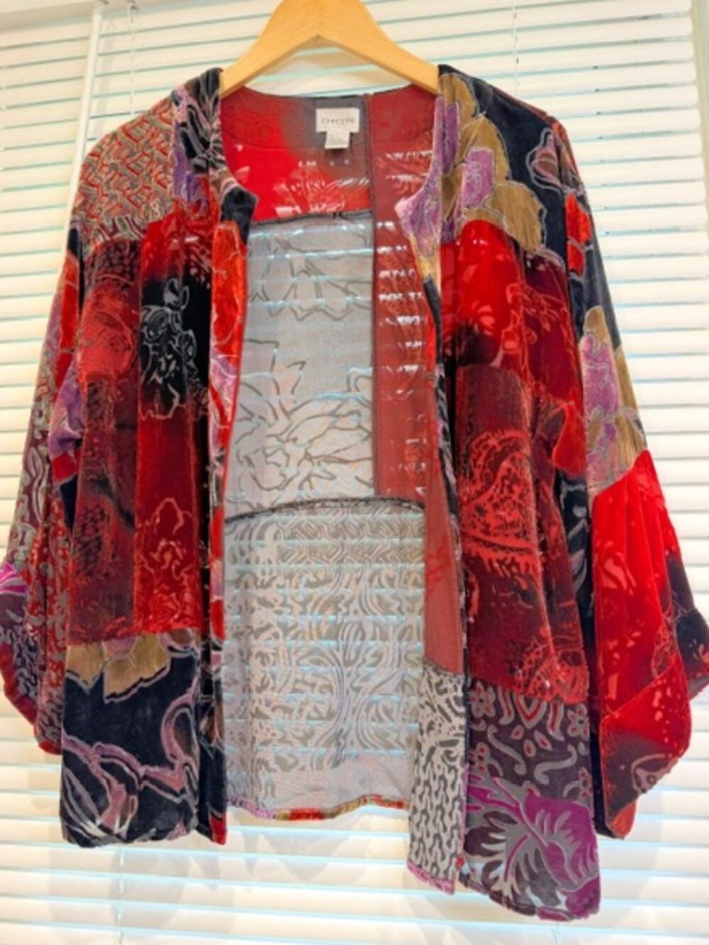Chico’s Textured Red Black Floral Open Cardigan